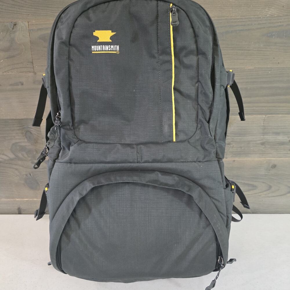 Mountainsmith Borealis 35L Camera Backpack DSLR Laptop Anvil Airway Hiking
